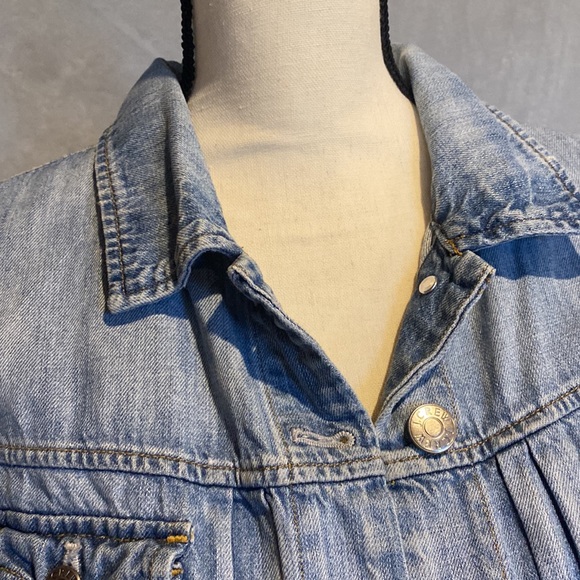 JCrew distressed light wash denim jacket - Picture 4 of 5